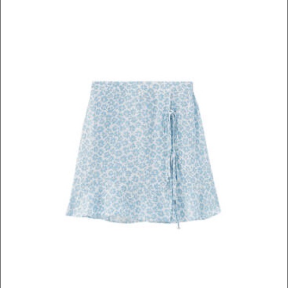 2/$30 Floral mini skirt with front slit high waist - Picture 1 of 4